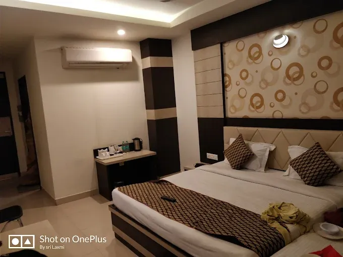 Executive City View Room